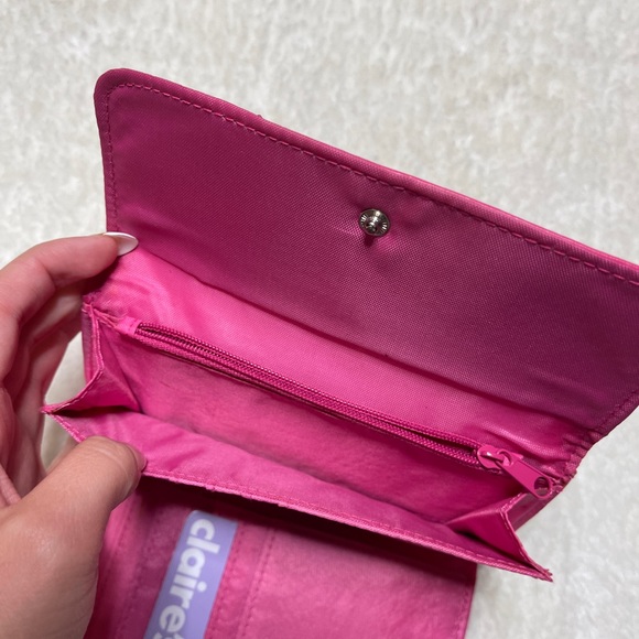 Claire’s Pink Bow Wallet - Picture 10 of 11